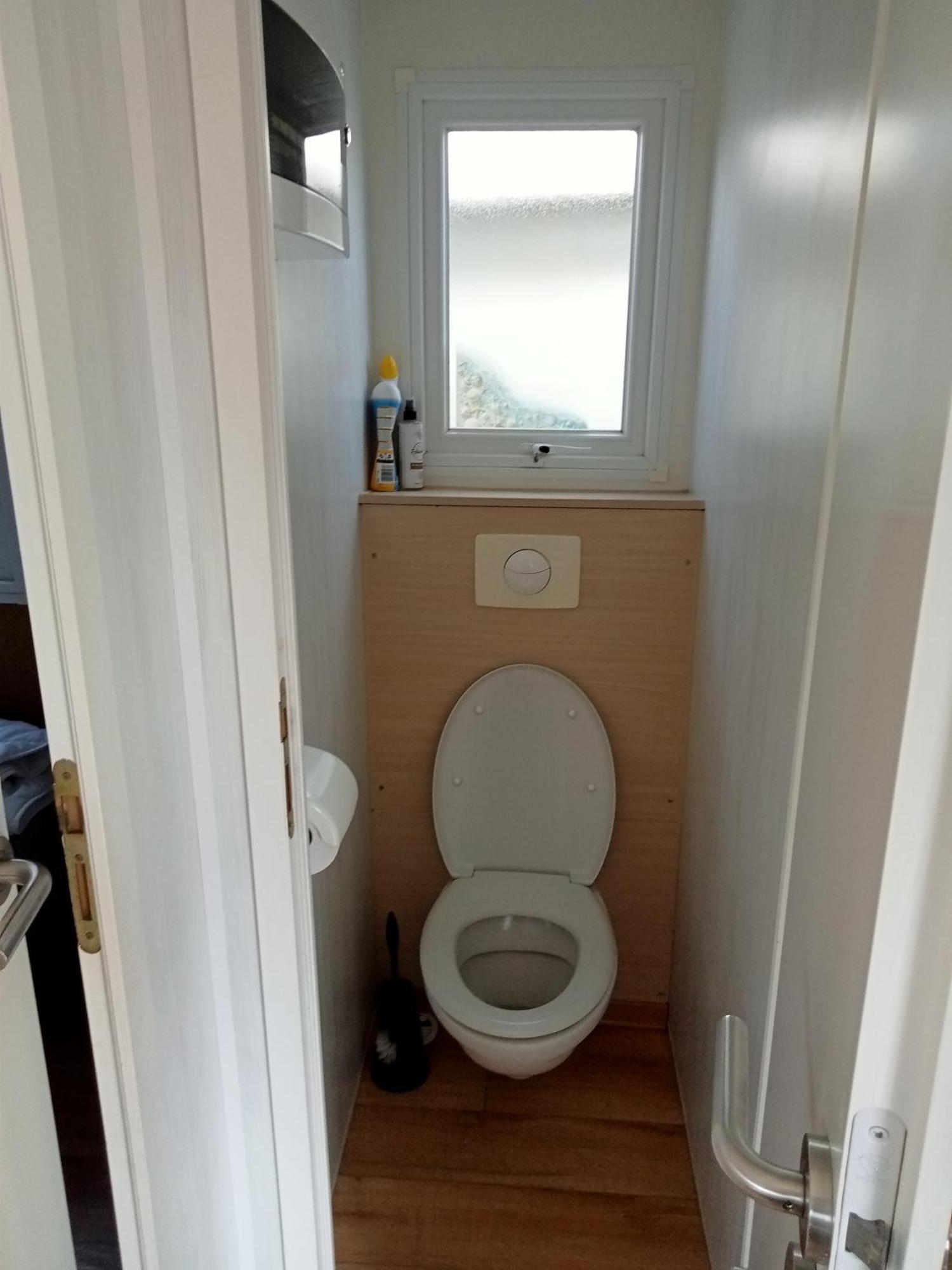 Stacaravan Bredene Met Tuin Nr 2126 エクステリア 写真