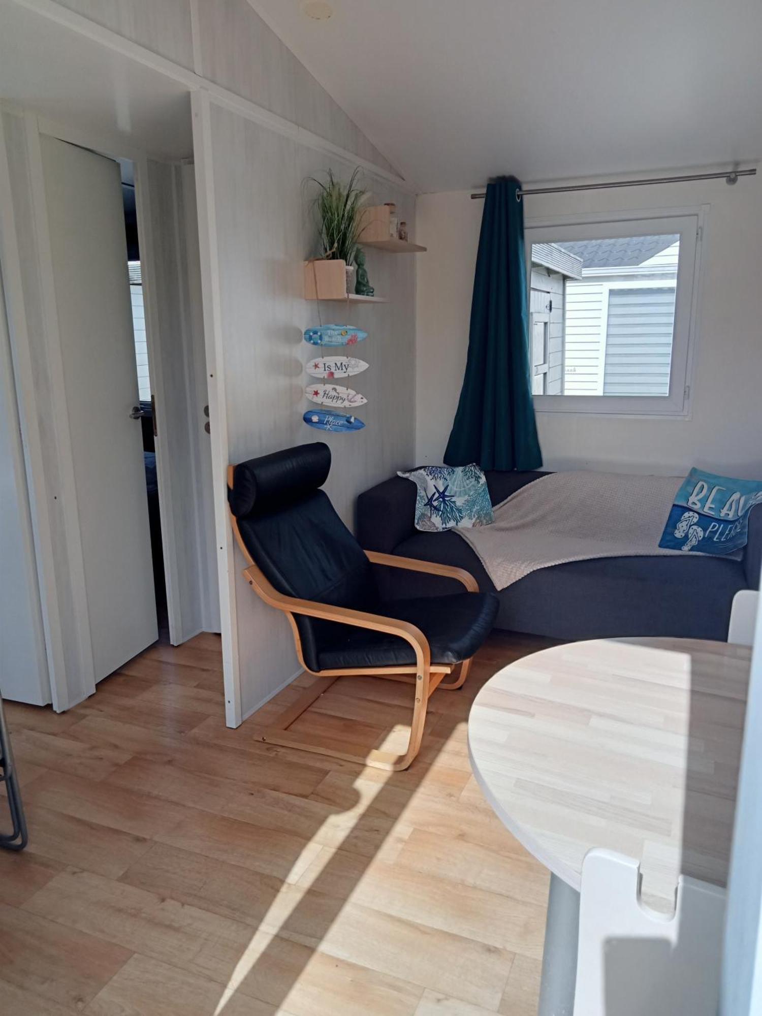 Stacaravan Bredene Met Tuin Nr 2126 エクステリア 写真