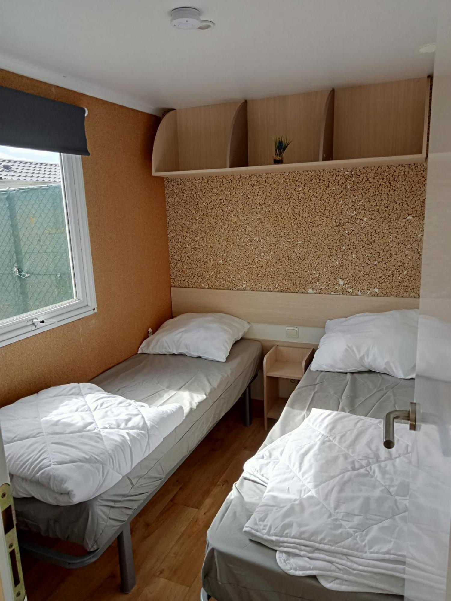 Stacaravan Bredene Met Tuin Nr 2126 エクステリア 写真