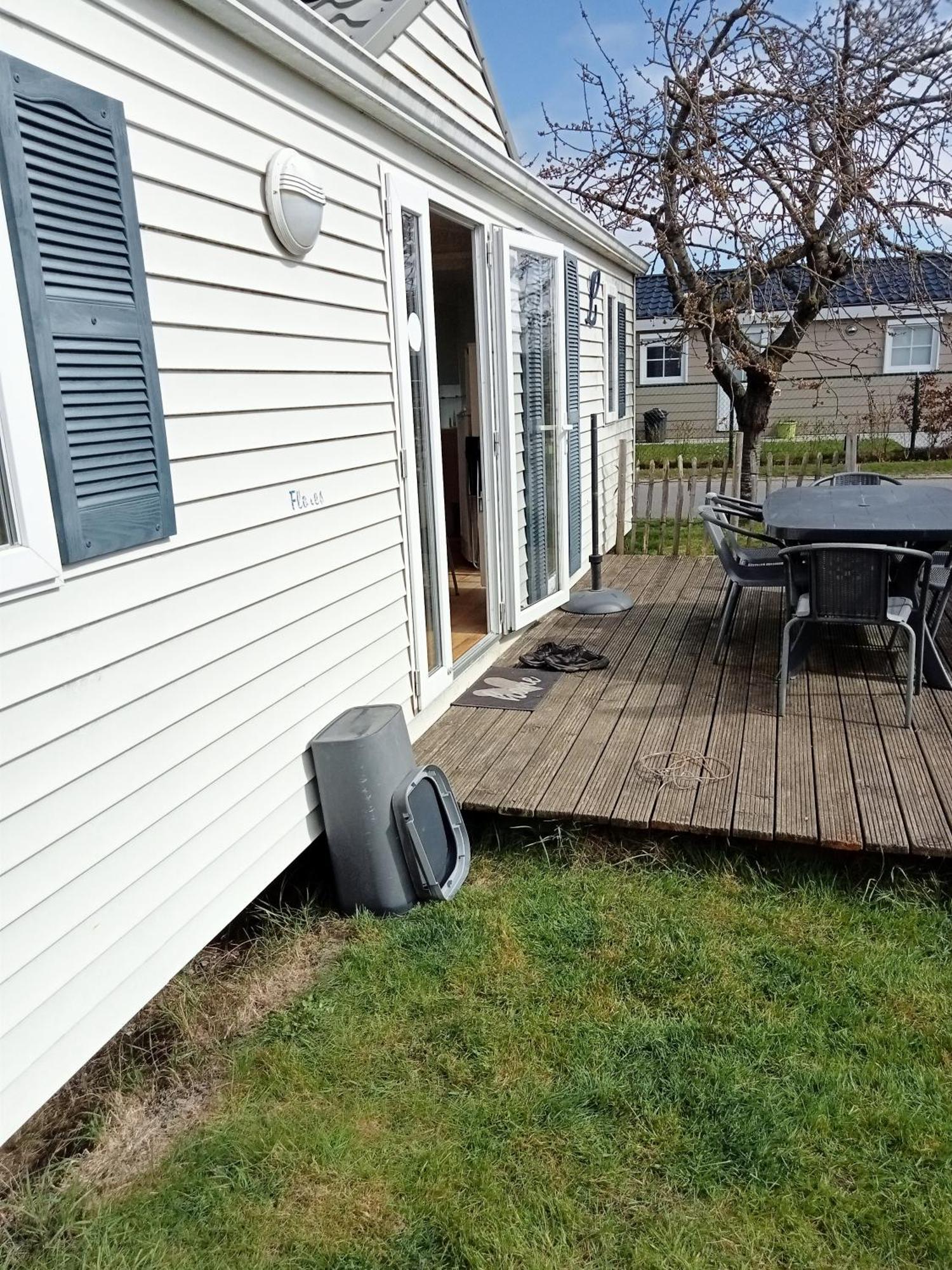 Stacaravan Bredene Met Tuin Nr 2126 エクステリア 写真